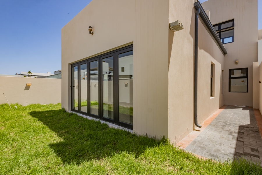 3 Bedroom Property for Sale in Sandown Western Cape